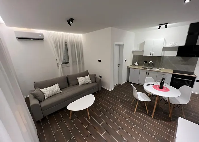 Symphony ゲストハウス モスタル