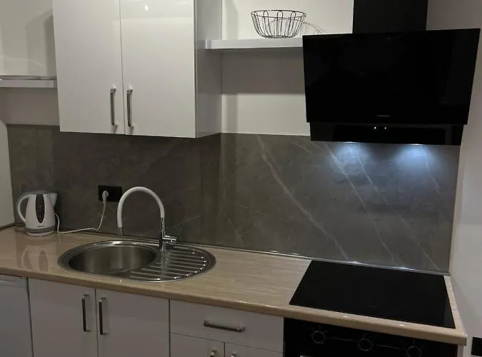 Symphony ゲストハウス モスタル